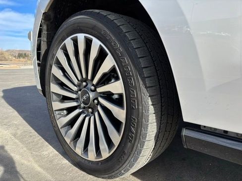 Used 2019 Lincoln Navigator Reserve image 29