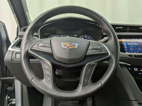 Certified 2023 Cadillac XT5 Premium Luxury image 10