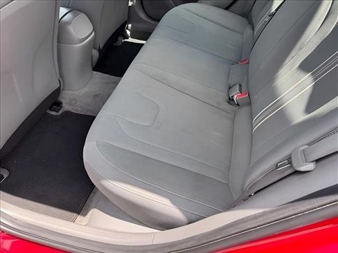 Used 2022 Hyundai Elantra Blue FWD image 9