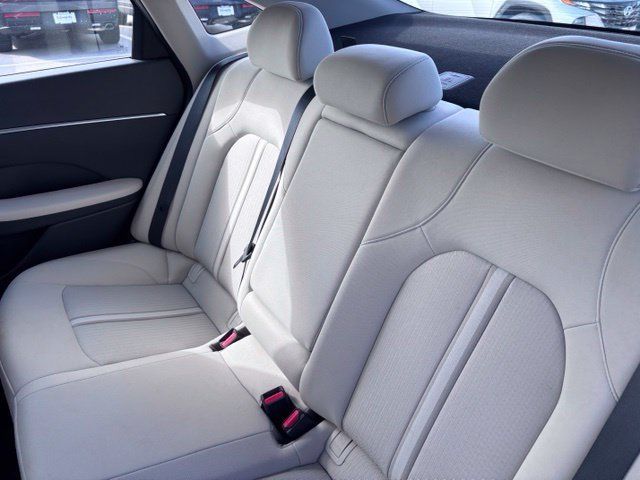 Used 2023 Hyundai Sonata SEL FWD image 40