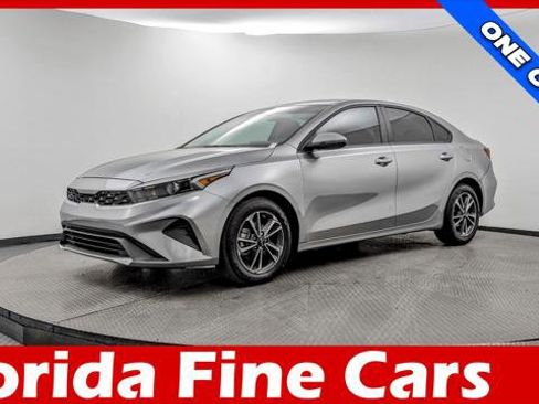Used 2024 Kia Forte LXS w/ LXS Technology Package image 1