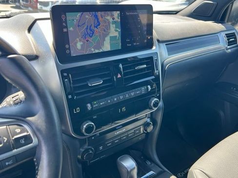 Used 2023 Lexus GX 460 Premium w/ Premium Package AWD/4WD image 18