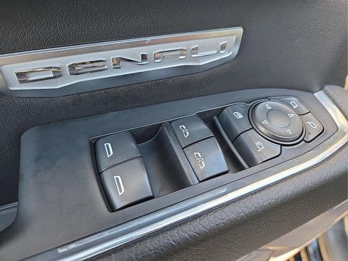 Used 2023 GMC Sierra 1500 Denali w/ Denali Reserve Package image 15