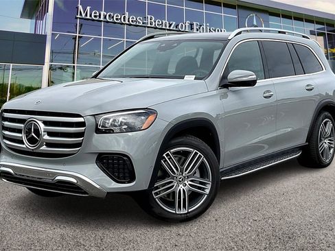 New 2026 Mercedes-Benz GLS 450 4MATIC image 2