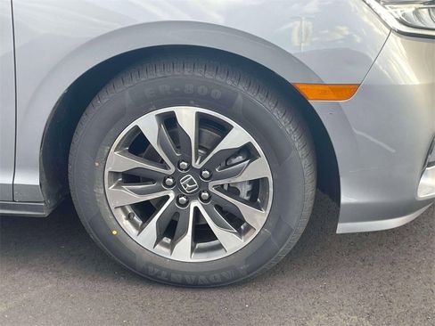 Certified 2023 Honda Odyssey EX-L image 8