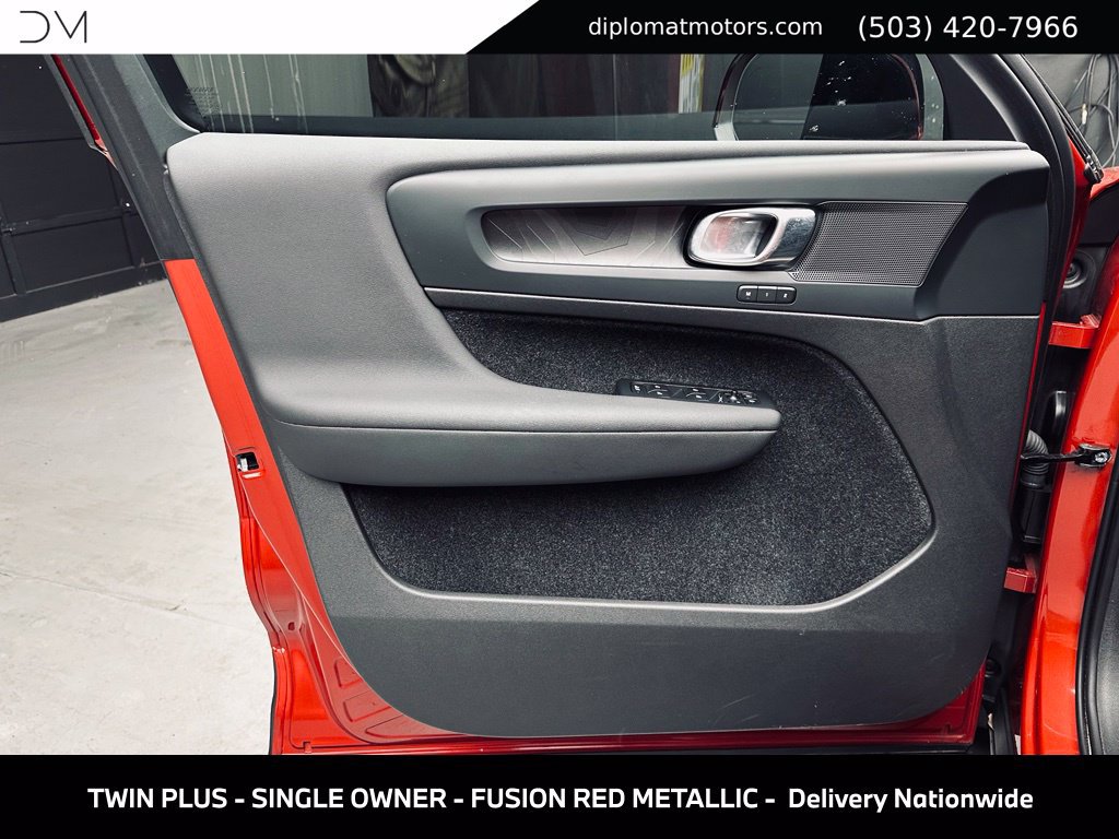 Used 2023 Volvo C40 P8 Recharge Plus w/ Climate Package AWD/4WD image 26