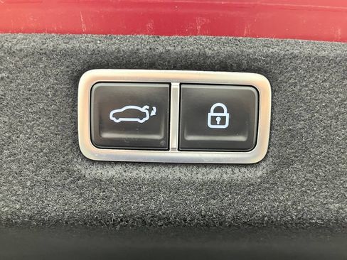 Used 2024 Hyundai Sonata Limited FWD image 11