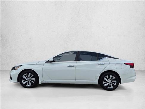 Used 2022 Nissan Altima 2.5 S FWD image 8