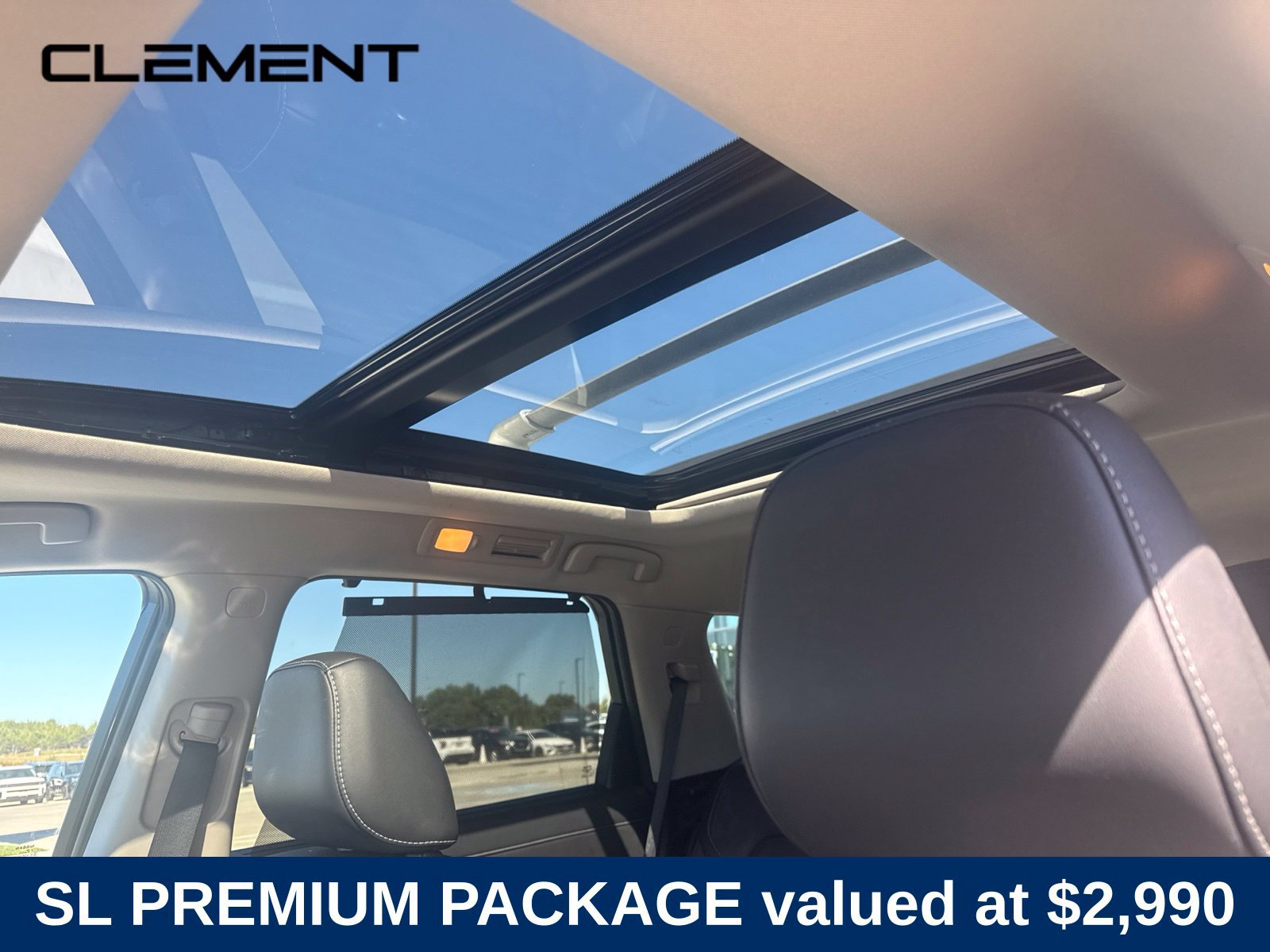 Used 2023 Nissan Pathfinder SL w/ SL Premium Package AWD/4WD image 4