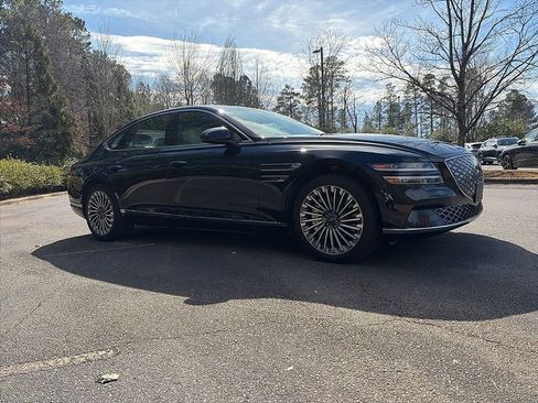 Used 2024 Genesis G80 w/ Prestige Package image 2