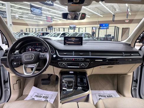 Used 2018 Audi Q7 3.0T Prestige image 21