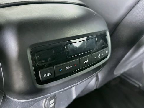 Used 2025 Hyundai Palisade SEL FWD image 28