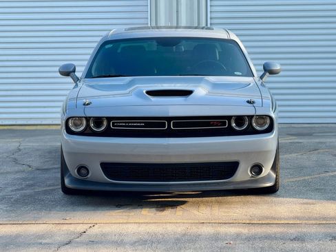 Used 2022 Dodge Challenger R/T w/ Plus Package image 12