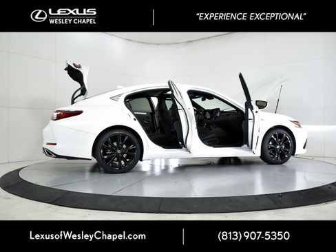 Used 2022 Lexus ES 350 F Sport image 15