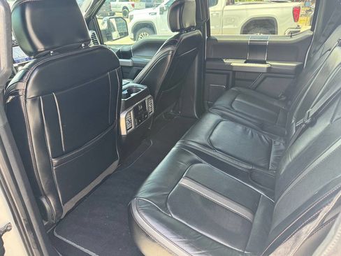 Used 2020 Ford F150 Platinum w/ Equipment Group 701A Luxury AWD/4WD image 25