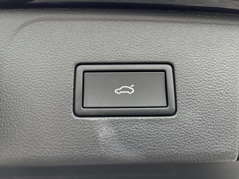 Used 2026 Volkswagen Atlas SE AWD/4WD image 24