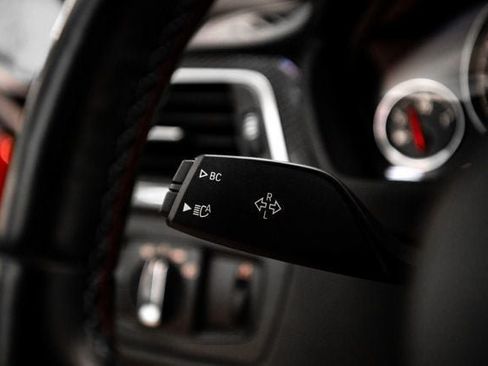 Used 2018 BMW M3 RWD image 34