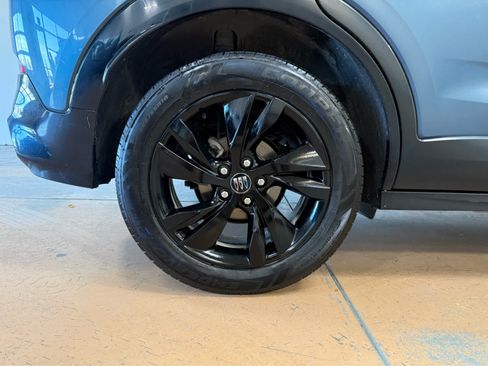 Used 2024 Buick Encore GX Sport Touring AWD/4WD image 7