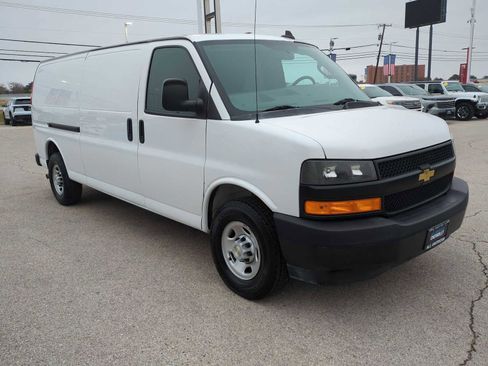 Used 2022 Chevrolet Express 2500 Extended w/ Driver Convenience Package image 2