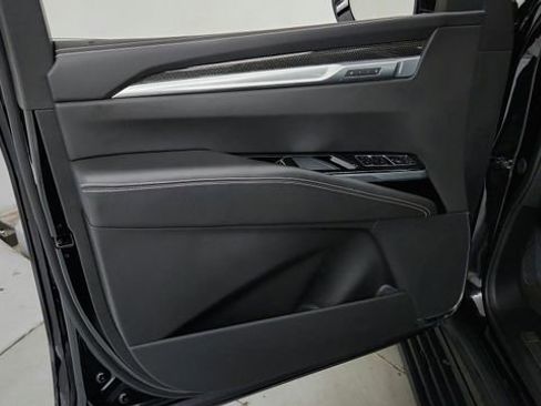 Certified 2025 Cadillac Escalade V image 12