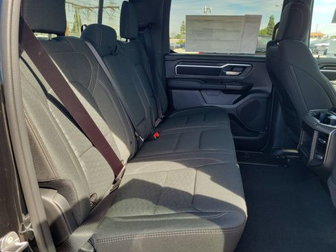 Used 2026 RAM 1500 Big Horn AWD/4WD image 18