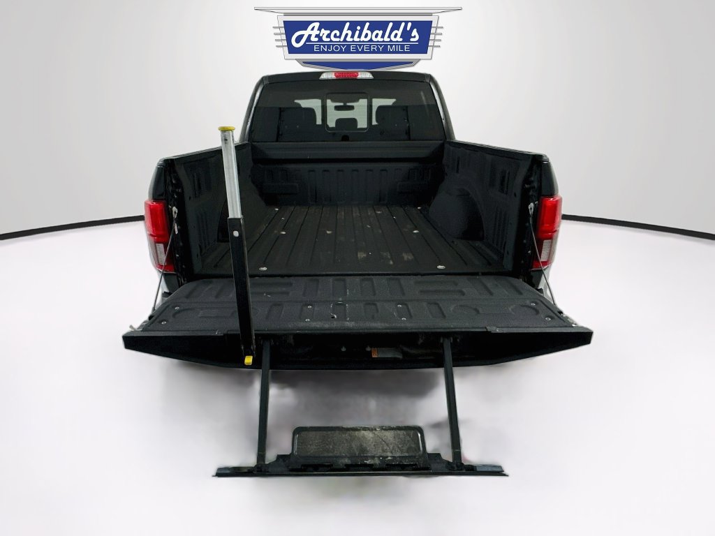 Used 2018 Ford F150 Lariat w/ Equipment Group 502A Luxury AWD/4WD image 27