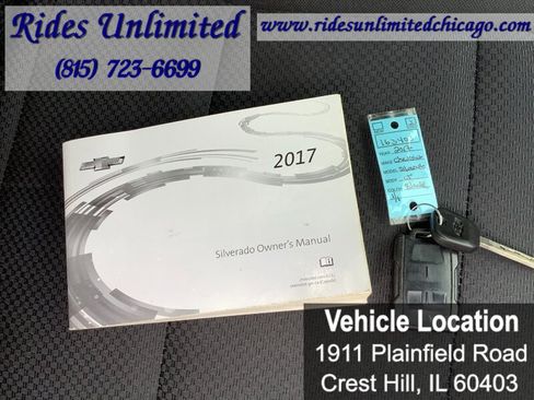 Used 2017 Chevrolet Silverado 1500 LT w/ Midnight Edition AWD/4WD image 33