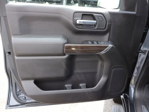 Used 2022 Chevrolet Silverado 1500 LT AWD/4WD image 15