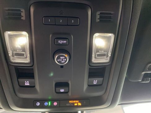 Used 2021 Chevrolet Tahoe RST image 24