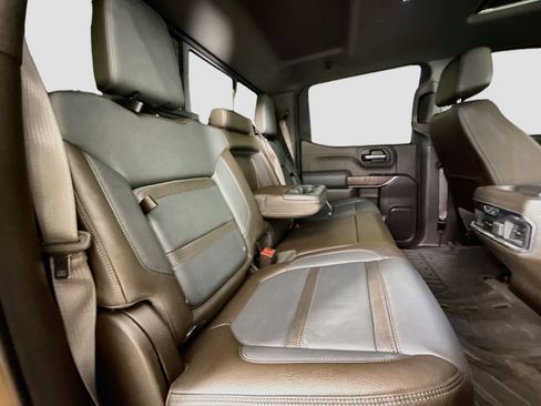 Used 2019 GMC Sierra 1500 Denali w/ Denali Ultimate Package AWD/4WD image 30