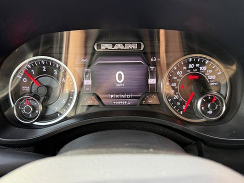 Used 2020 RAM 1500 Laramie image 21