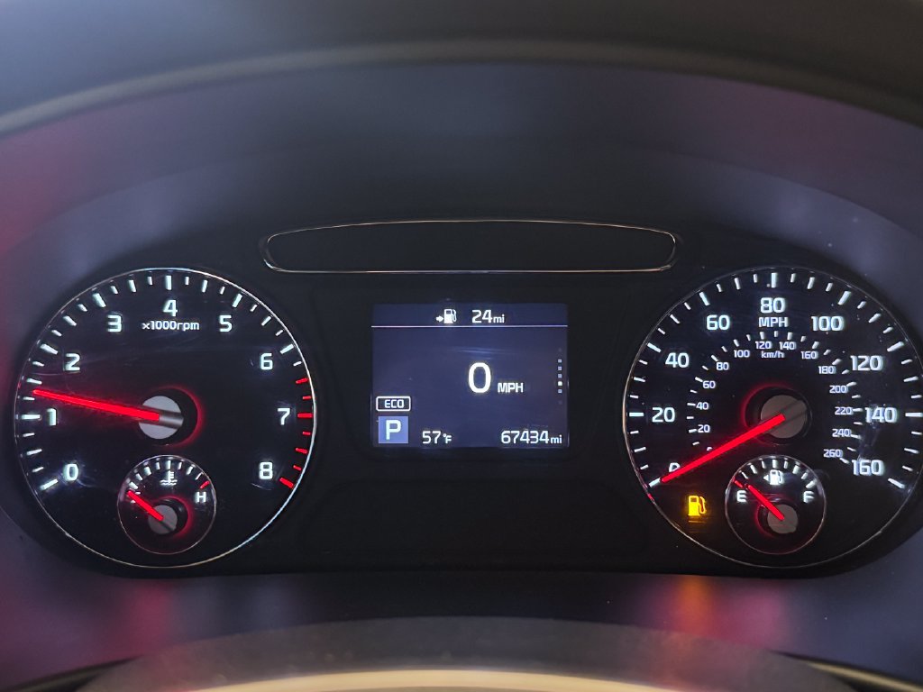 Used 2020 Kia Sorento LX AWD/4WD image 10
