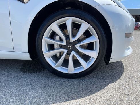 Used 2019 Tesla Model 3 Standard Range Plus RWD image 29