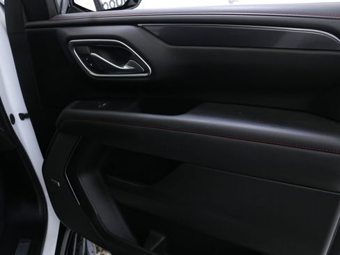 Used 2024 Chevrolet Suburban RST w/ Luxury Package image 29