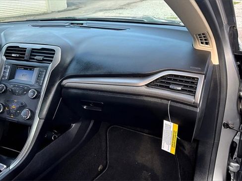 Used 2020 Ford Fusion S image 16