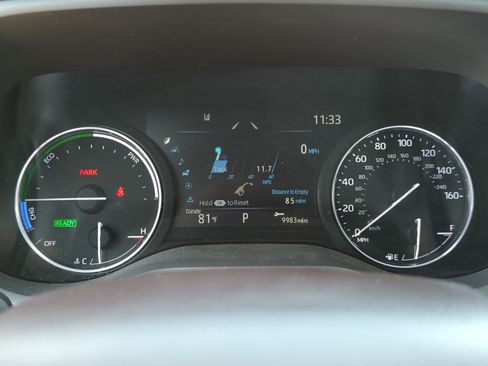 Used 2021 Toyota Sienna Platinum FWD image 12