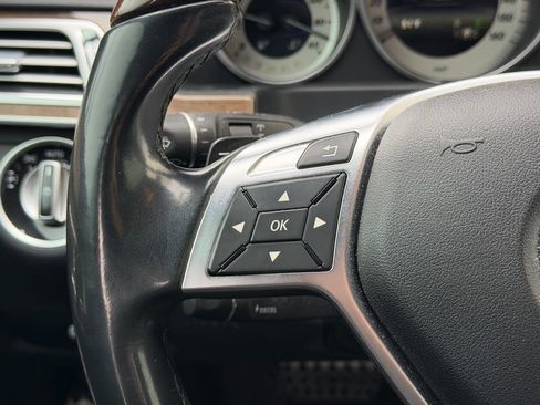 Used 2015 Mercedes-Benz E 350 4MATIC Wagon image 18