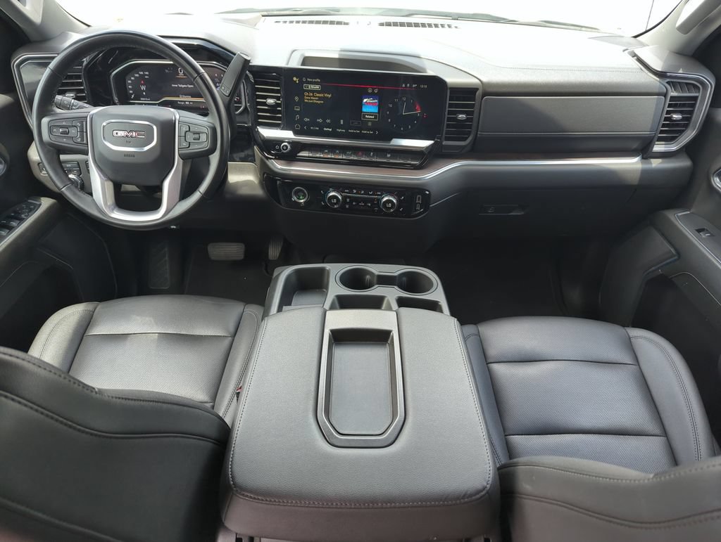 Used 2024 GMC Sierra 1500 SLT AWD/4WD image 14