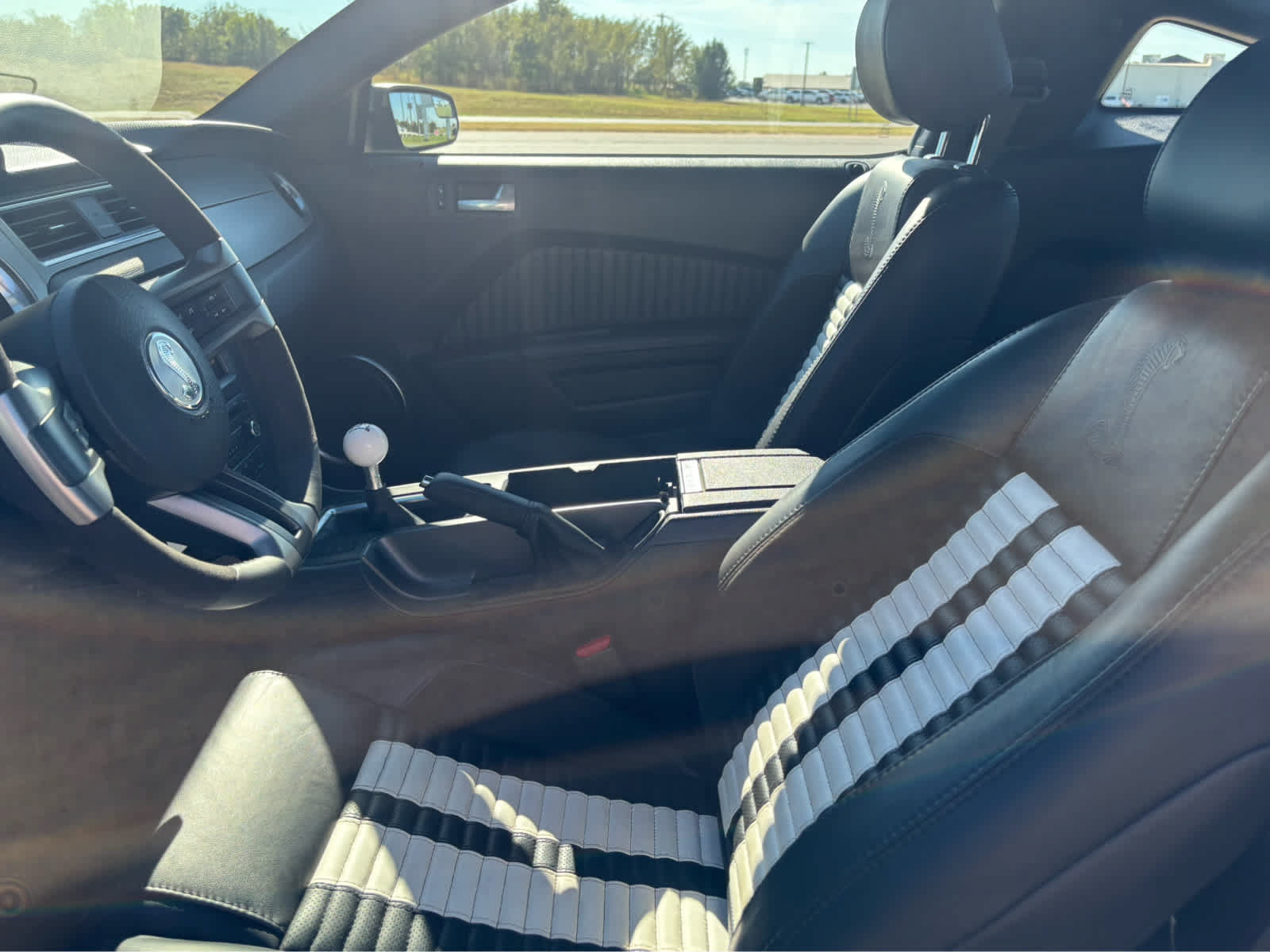 Used 2013 Ford Mustang Shelby GT500 RWD image 14