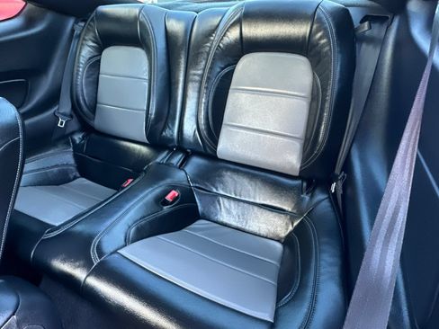 Used 2019 Ford Mustang GT w/ GT Performance Package RWD image 12
