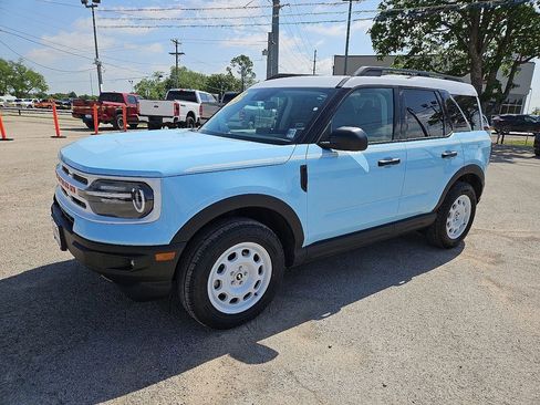 Used 2024 Ford Bronco Sport Heritage w/ Heritage Convenience Package image 2