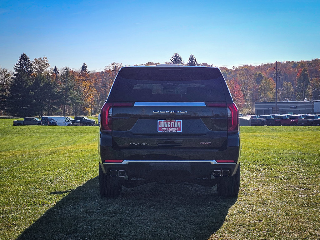 New 2027 GMC Yukon Denali w/ Denali Reserve Package AWD/4WD image 4