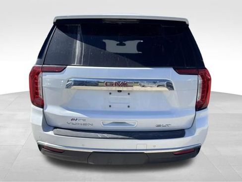 Used 2022 GMC Yukon SLT w/ SLT Premium Package AWD/4WD image 4