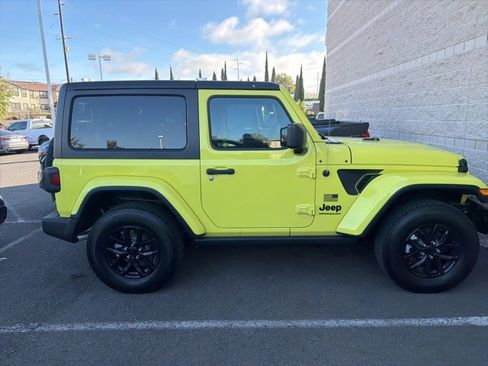 Used 2023 Jeep Wrangler Sport S image 5
