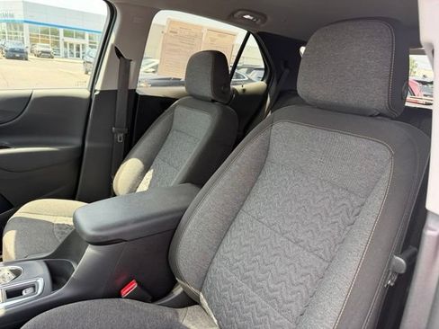Certified 2023 Chevrolet Equinox LT FWD image 17