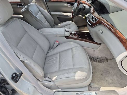 Used 2010 Mercedes-Benz S 550 image 31