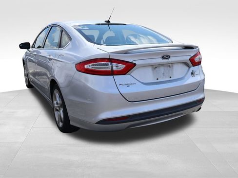 Used 2014 Ford Fusion SE w/ Equipment Group 201A FWD image 22