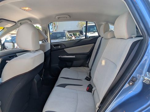 Used 2016 Subaru Crosstrek 2.0i Premium image 12