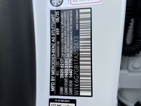 New 2026 Mercedes-Benz S 580 4MATIC Sedan image 31