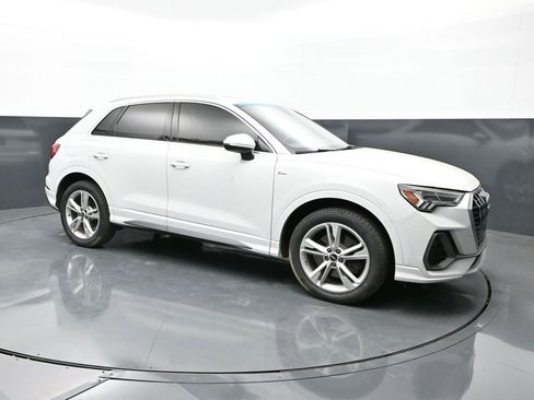 Used 2021 Audi Q3 2.0T Premium Plus AWD/4WD image 5